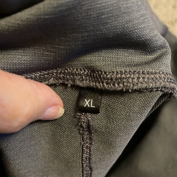 ALPHALETE amplify scrunch shorts Women’s Sz XL Gray Athletics Choice performance - Picture 14 of 16